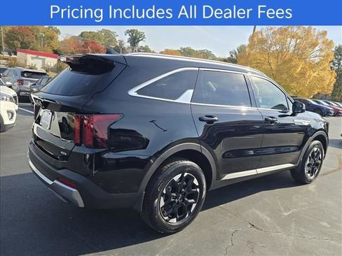 New 2026 Kia Sorento S AWD/4WD image 3