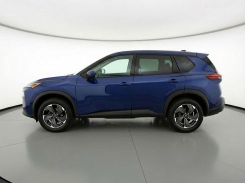 Used 2025 Nissan Rogue SV image 5