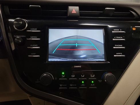 Used 2020 Toyota Camry LE AWD/4WD image 16