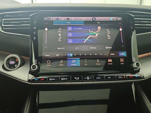 New 2026 Jeep Grand Wagoneer L Limited AWD/4WD image 27