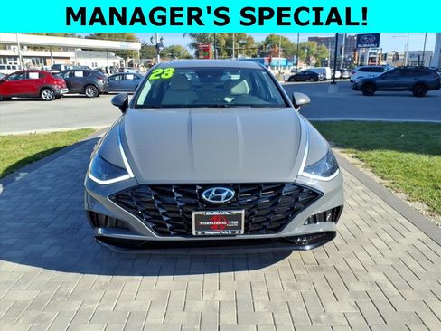 Used 2023 Hyundai Sonata SEL w/ Winter Weather Package image 8