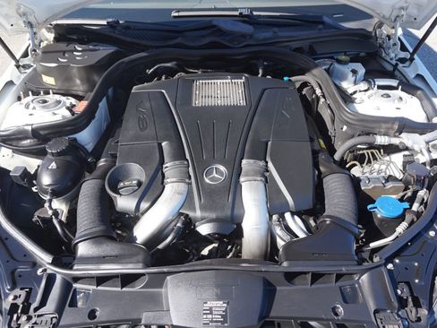 Used 2014 Mercedes-Benz E 550 4MATIC Sedan image 14