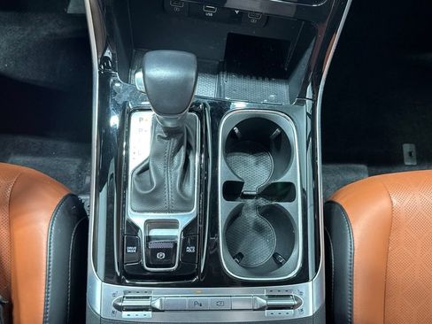 Used 2024 Kia Carnival SX FWD image 15