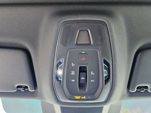 New 2025 Audi Q5 2.0T Premium Plus image 17