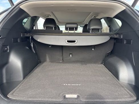 Used 2024 Hyundai Tucson Limited image 35