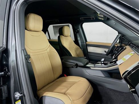 New 2026 Land Rover Range Rover Sport Dynamic SE image 26
