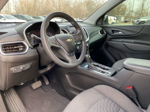 Used 2021 Chevrolet Equinox LT image 9