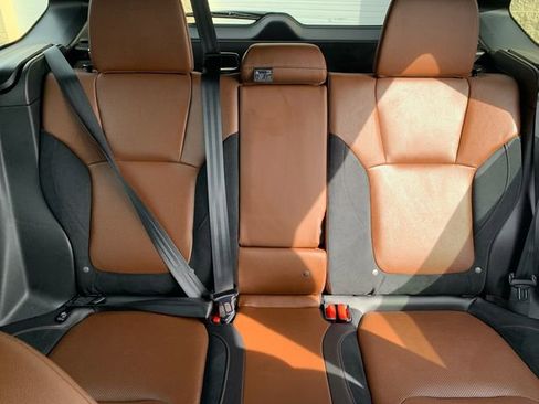 Used 2025 Subaru Forester Touring image 35