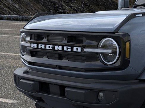 New 2025 Ford Bronco Outer Banks image 19