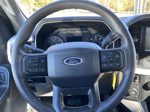 Used 2023 Ford F150 XLT image 15