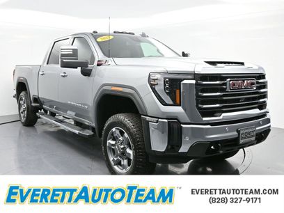 Used 2025 GMC Sierra 2500 SLT w/ SLT Premium Package