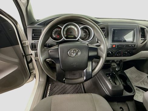 Used 2013 Toyota Tacoma 2WD Regular Cab image 11