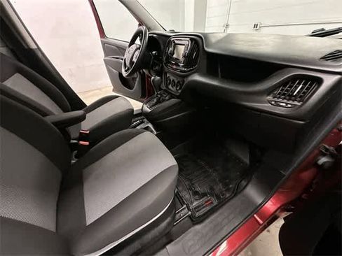 Used 2019 RAM ProMaster City Tradesman image 18