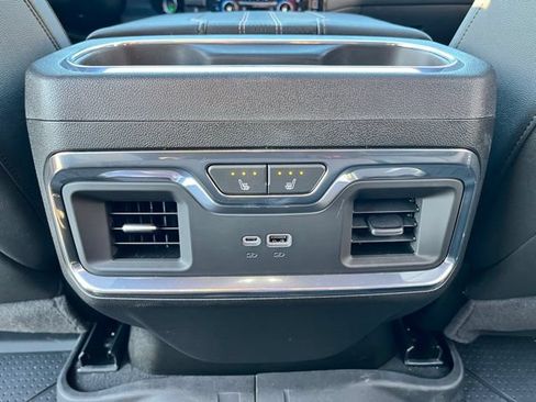 Used 2024 Chevrolet Silverado 1500 High Country w/ High Country Premium Package AWD/4WD image 24