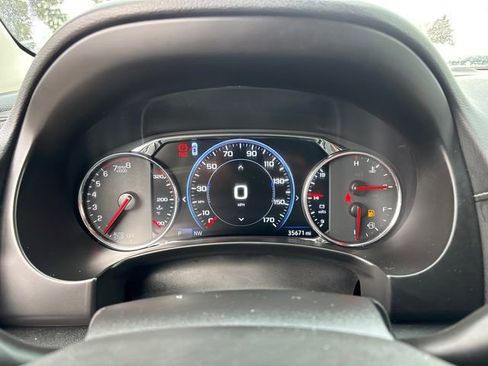 Used 2023 GMC Terrain Denali image 18