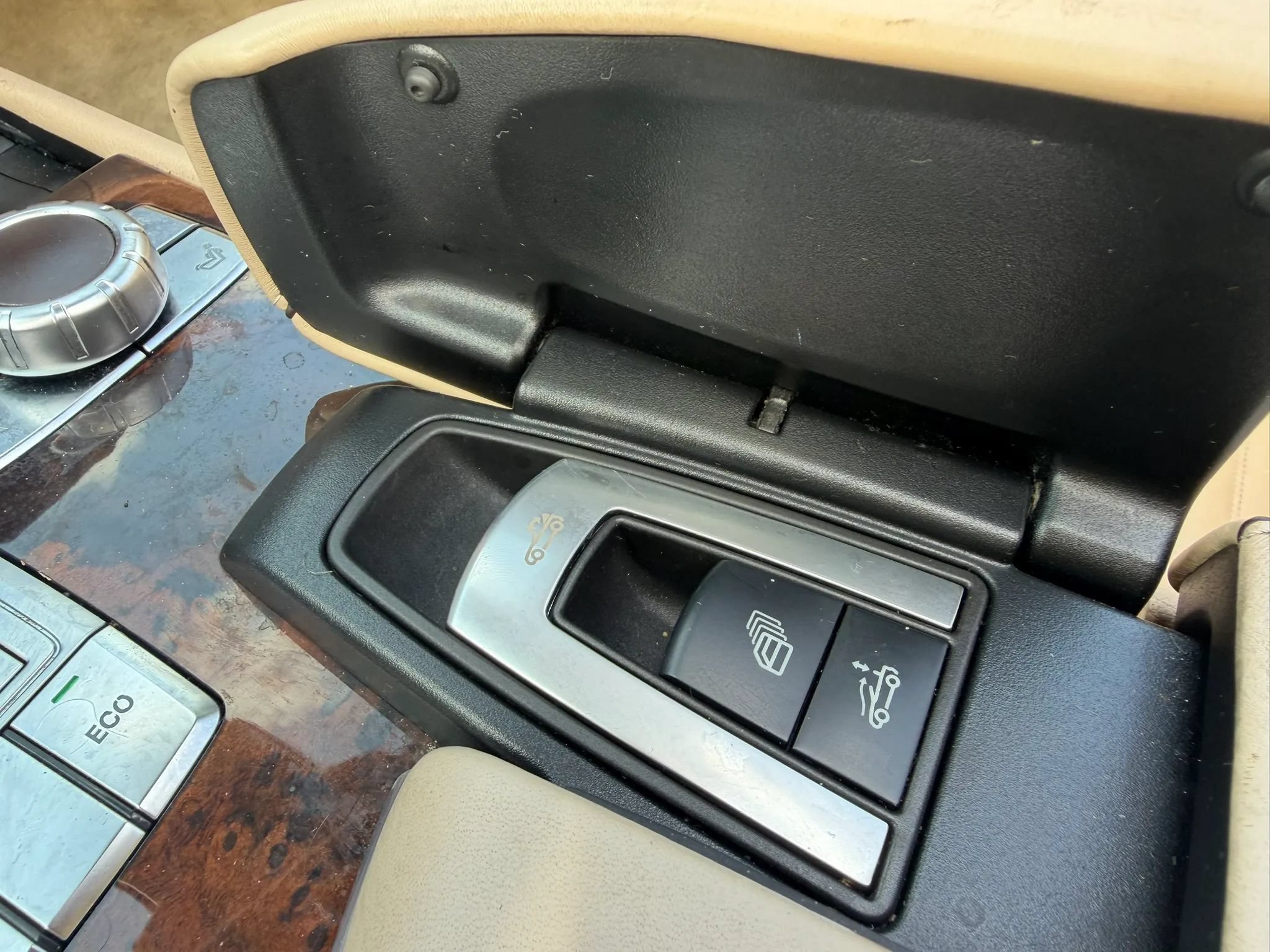 Used 2013 Mercedes-Benz SL 550 image 21