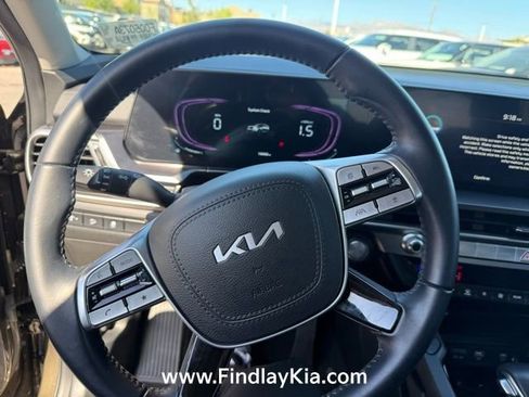 Used 2024 Kia Telluride S w/ S Sunroof Package image 7