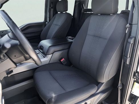 Used 2018 Ford F150 XLT w/ Equipment Group 302A Luxury image 10