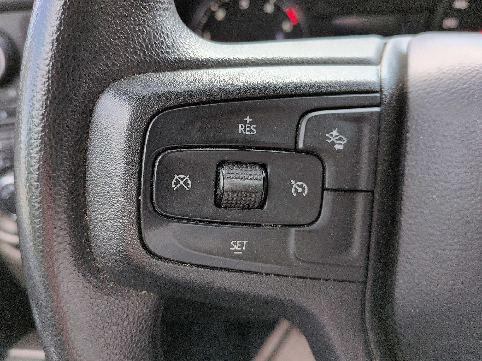 Used 2024 Chevrolet Silverado 2500 Custom w/ Custom Value Package AWD/4WD image 18