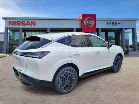 New 2026 Nissan Murano Platinum AWD/4WD image 2