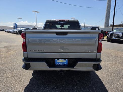 Used 2024 Chevrolet Silverado 1500 Custom RWD image 4