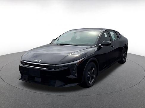 Used 2025 Kia K4 LXS FWD image 8