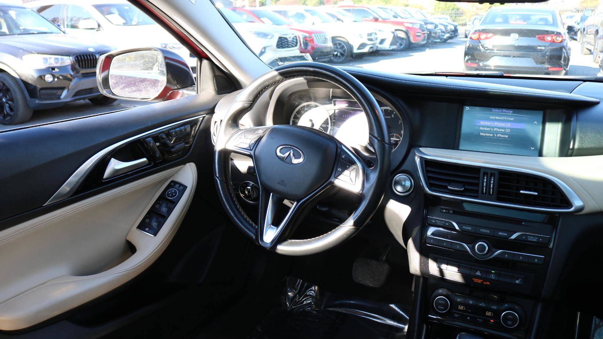 Used 2019 INFINITI QX30 FWD image 23
