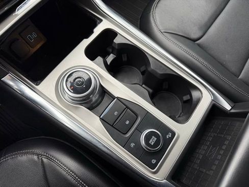 Certified 2023 Ford Explorer Limited w/ Limited Technology Package image 37