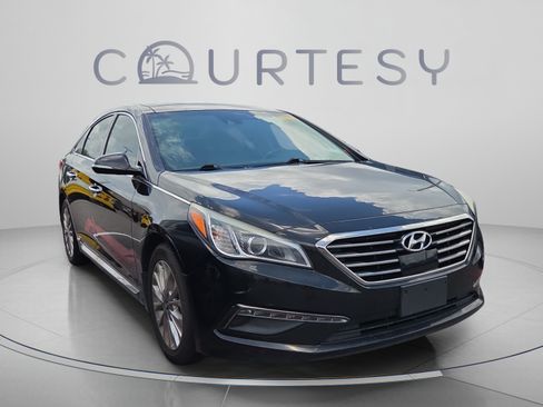 Used 2015 Hyundai Sonata Limited w/ Option Group 06 FWD image 3