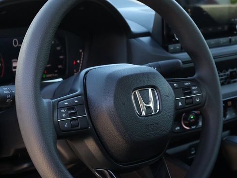 New 2025 Honda Accord SE image 13