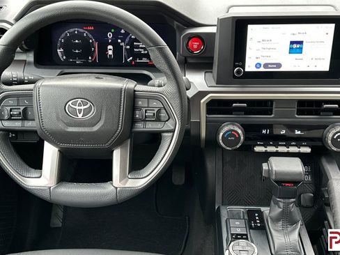 Used 2025 Toyota Tacoma TRD Off-Road image 16