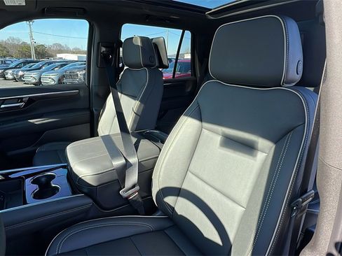 New 2026 Chevrolet Tahoe Premier image 15