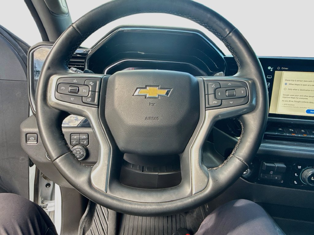 Used 2024 Chevrolet Silverado 1500 LTZ AWD/4WD image 12