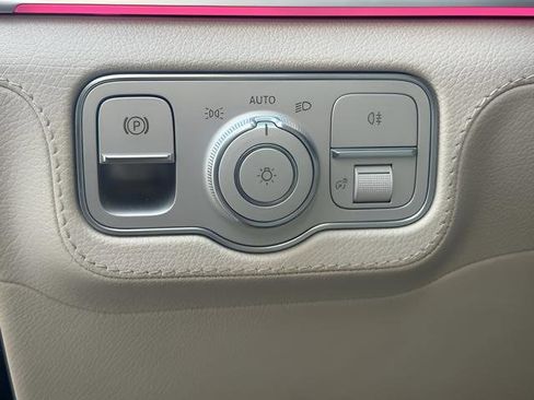 Used 2024 Mercedes-Benz GLE 350 4MATIC image 26