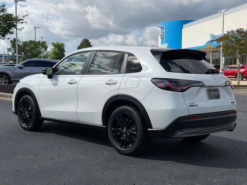 New 2026 Honda HR-V Sport image 8
