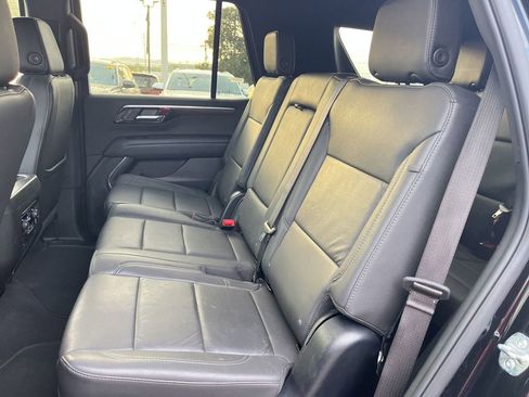 Used 2025 Chevrolet Tahoe LT AWD/4WD image 28