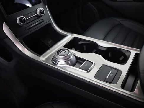 Used 2024 Ford Edge SEL w/ Convenience Package AWD/4WD image 52