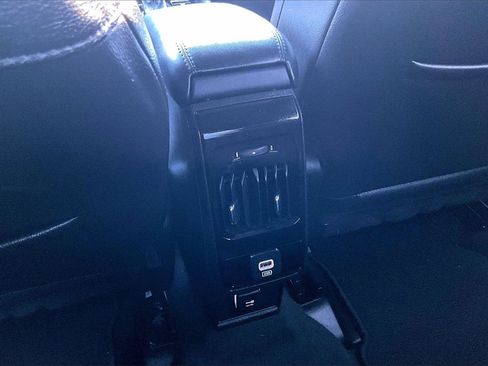 Used 2024 Jeep Compass Latitude image 33