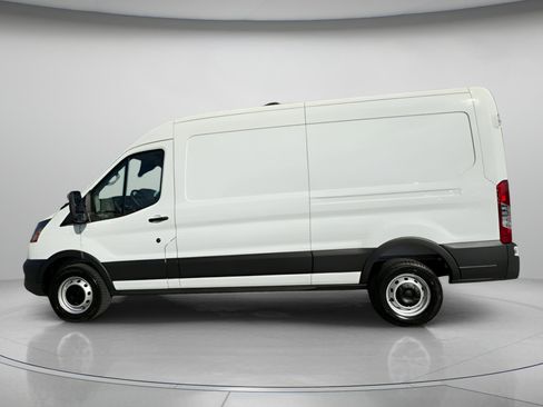 New 2026 Ford Transit 250 148 Medium Roof image 16