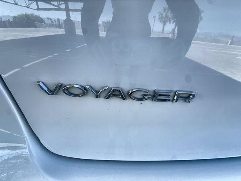 Used 2024 Chrysler Voyager LX FWD image 22