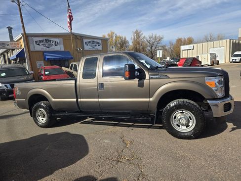 Used 2015 Ford F250 XL w/ Power Equipment Group image 11