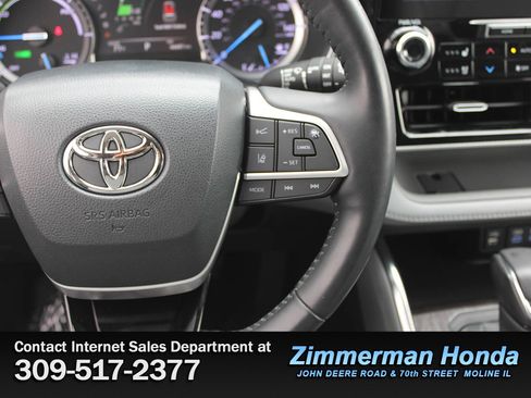 Used 2022 Toyota Highlander Platinum AWD/4WD image 14
