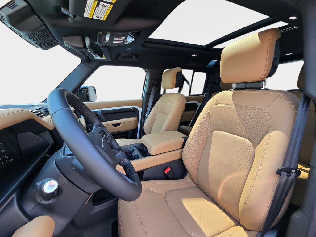 New 2026 Land Rover Defender 110 X-Dynamic SE AWD/4WD image 15