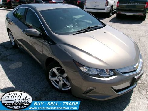 Used 2017 Chevrolet Volt LT FWD image 24