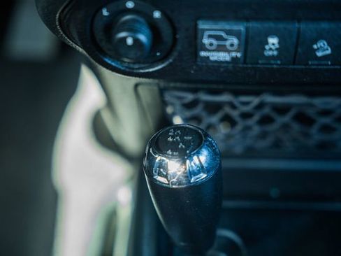 Used 2018 Jeep Wrangler Unlimited Sport image 27