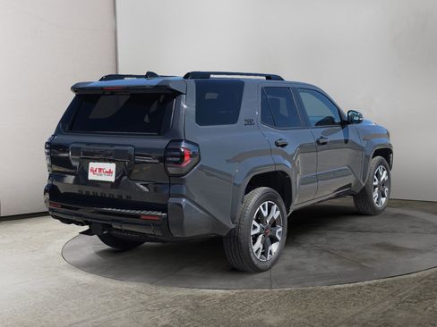 Used 2025 Toyota 4Runner TRD Sport image 5