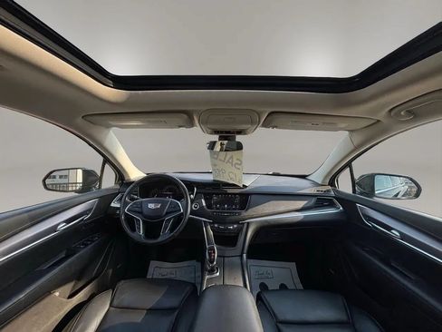Used 2018 Cadillac XT5 Premium Luxury FWD image 13