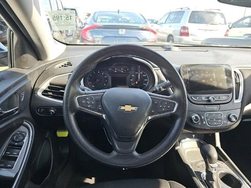 Used 2023 Chevrolet Malibu LT image 11