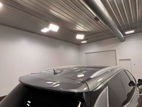 Used 2023 Buick Enclave Essence w/ Experience Buick Package image 44