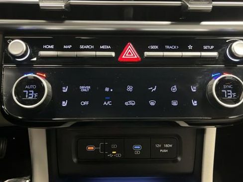 Used 2025 Hyundai Tucson Limited AWD/4WD image 18